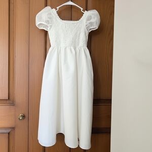 Elegant First Communion Flower Girl White A Linne Girls Party Gown  Size 8yrs